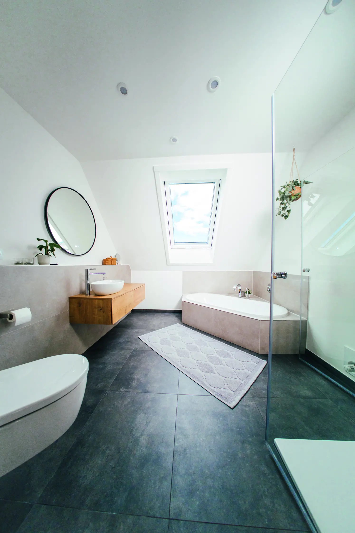 Roto Designo Heat Klapp-Schwingfenster R8 Kunststoff-2036621M Fußboden, Bodenbeläge, Baden, Badewanne, Wanne