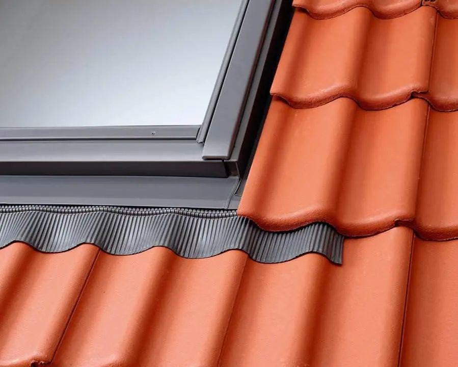 VELUX Eindeckrahmen für Austauschfenster inkl. Dämmung und BFX-EZCK026000M VELUX Eindeckrahmen für Austauschfenster inkl. Dämmung und BFX-EZCK026000M